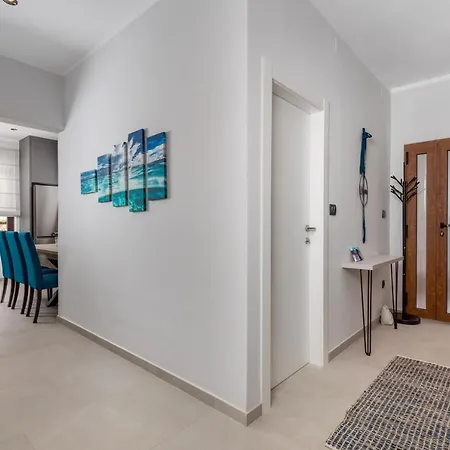 Uhac Apartman