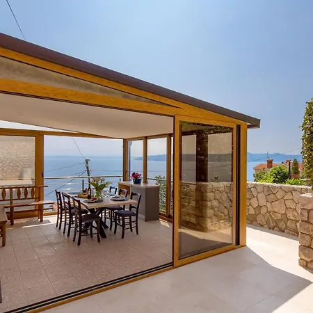 Apartman Uhac *
